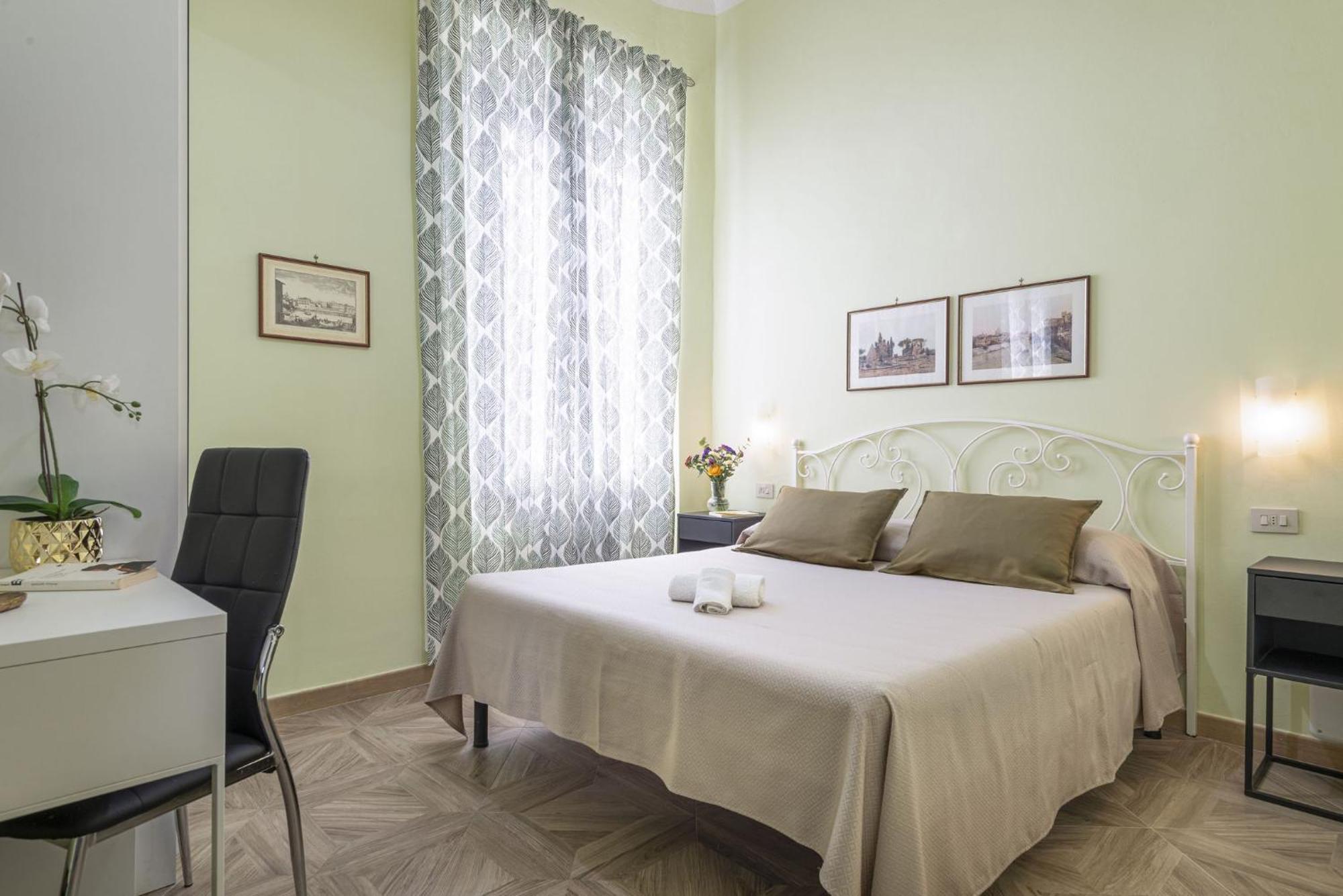 Cadorna Rooms In フィレンツェ エクステリア 写真